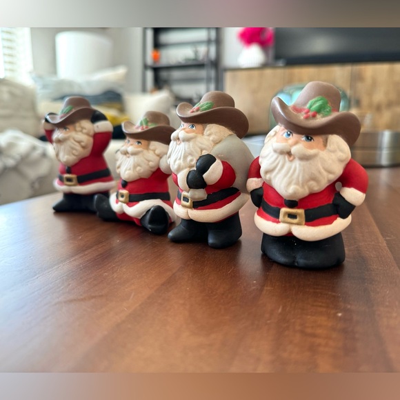 Set of Four Cowboy Ceramic Santas - Picture 3 of 9
